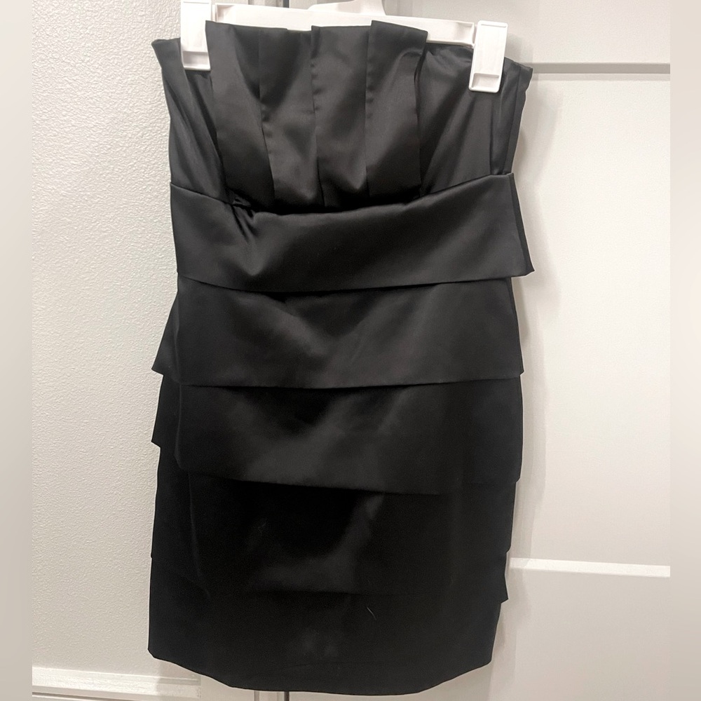 White House Black Market cocktail dress